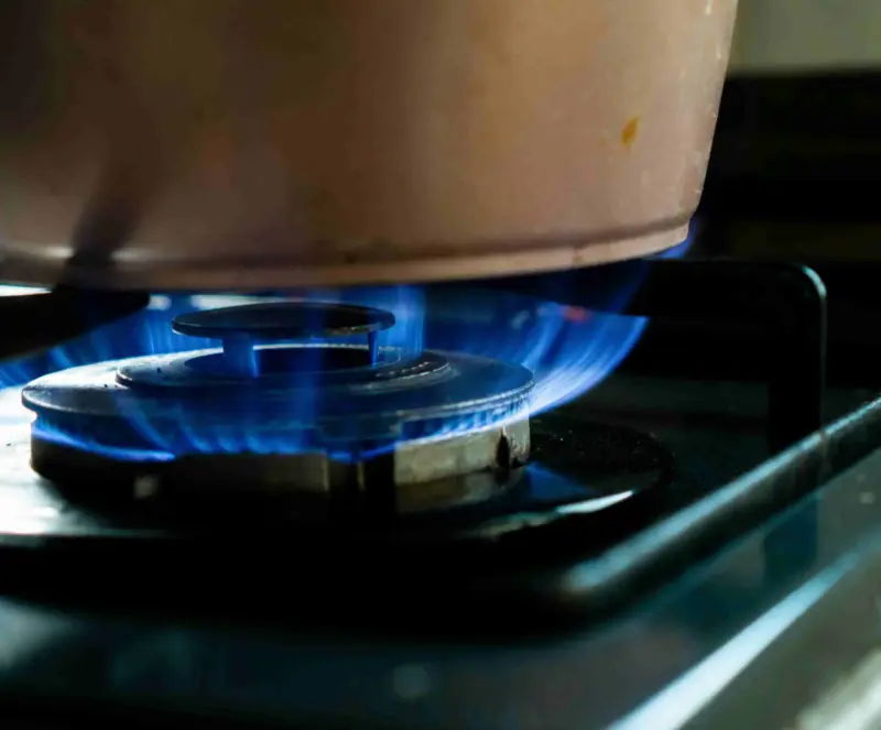 How to Detect a Gas Leak at Home Before It Becomes Dangerous 1 Natural Gas leak -