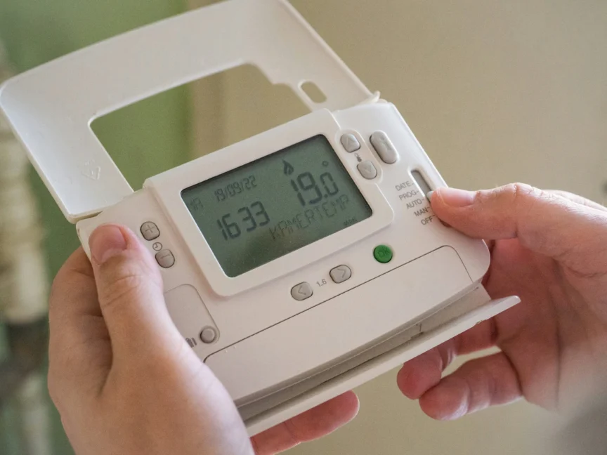 From Digital to Smart Thermostat: Common Types, Usage, and Simple ...