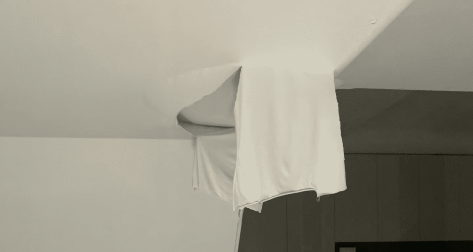 Storage room leak grus -